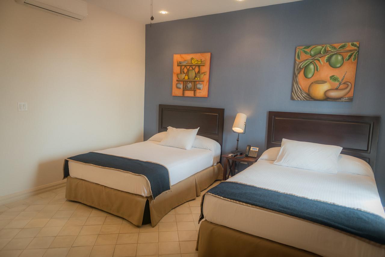 Hotel Presidente Las Tablas Extérieur photo