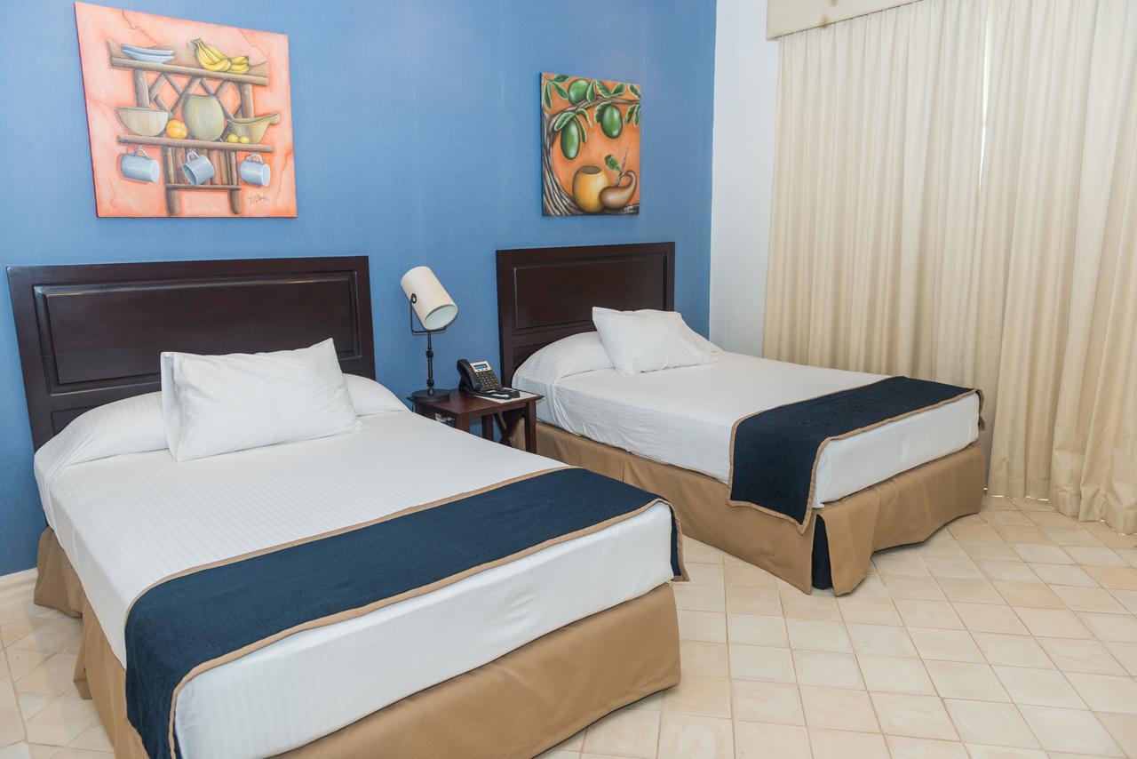 Hotel Presidente Las Tablas Extérieur photo