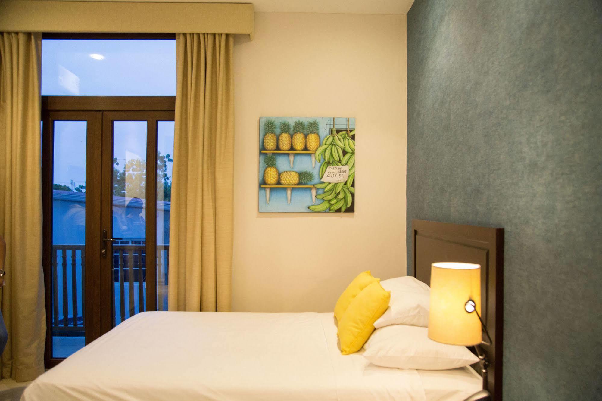 Hotel Presidente Las Tablas Extérieur photo
