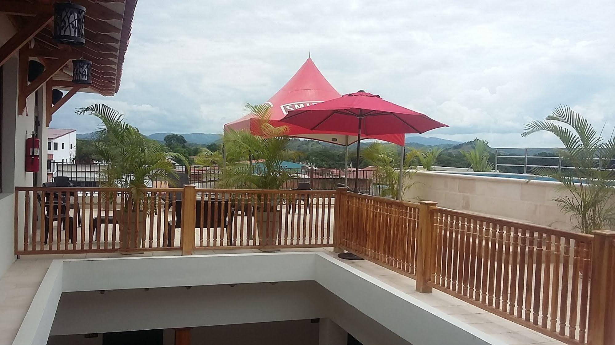 Hotel Presidente Las Tablas Extérieur photo